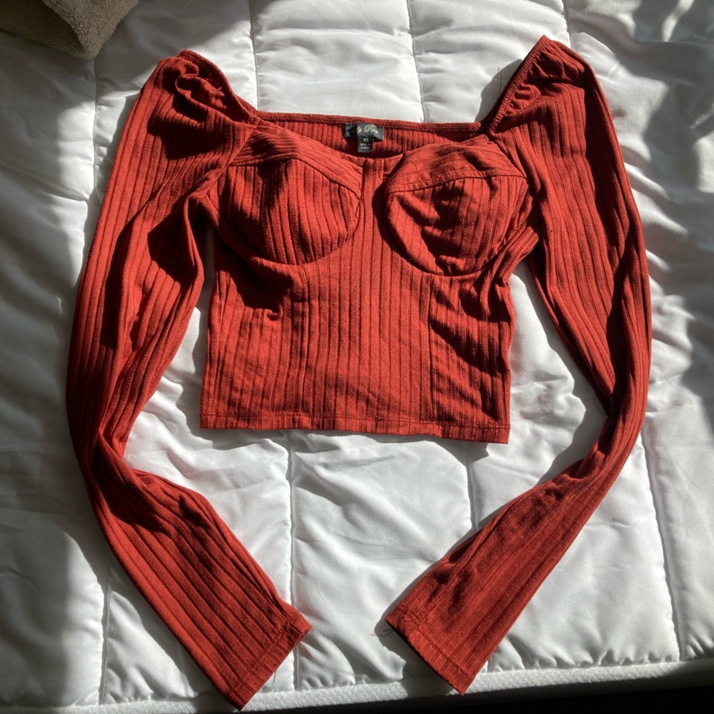 Lily Rose Crop Top EUC